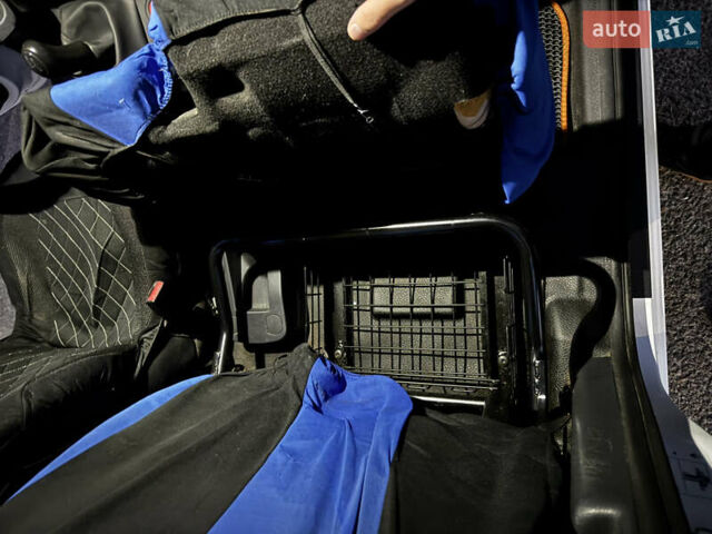 Білий Рено Кєнгу, об'ємом двигуна 1.46 л та пробігом 237 тис. км за 5600 $, фото 15 на Automoto.ua