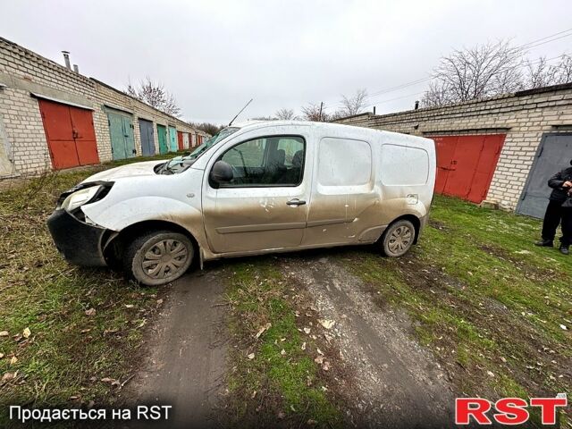 Білий Рено Кєнгу, об'ємом двигуна 1.5 л та пробігом 370 тис. км за 4300 $, фото 2 на Automoto.ua