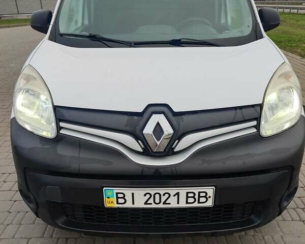 Белый Рено Кенгу, объемом двигателя 1.5 л и пробегом 325 тыс. км за 7500 $, фото 6 на Automoto.ua
