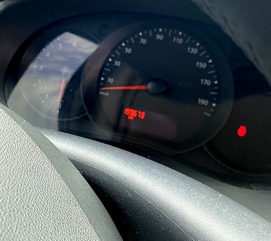 Білий Рено Кєнгу, об'ємом двигуна 1.5 л та пробігом 199 тис. км за 7800 $, фото 5 на Automoto.ua