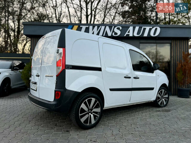 Білий Рено Кєнгу, об'ємом двигуна 1.5 л та пробігом 240 тис. км за 7200 $, фото 18 на Automoto.ua