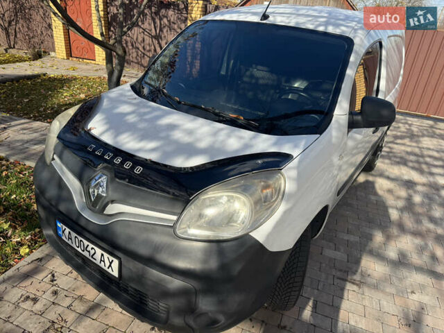 Белый Рено Кенгу, объемом двигателя 1.46 л и пробегом 328 тыс. км за 6800 $, фото 2 на Automoto.ua