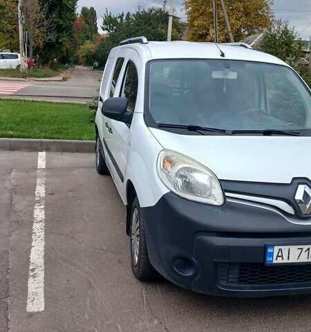 Рено Кєнгу 2015 у Броварах на Automoto.ua Білий Рено Кєнгу, об'ємом двигуна 1.46 л та пробігом 225 тис. км за 8500 $, фото 4 на Automoto.ua