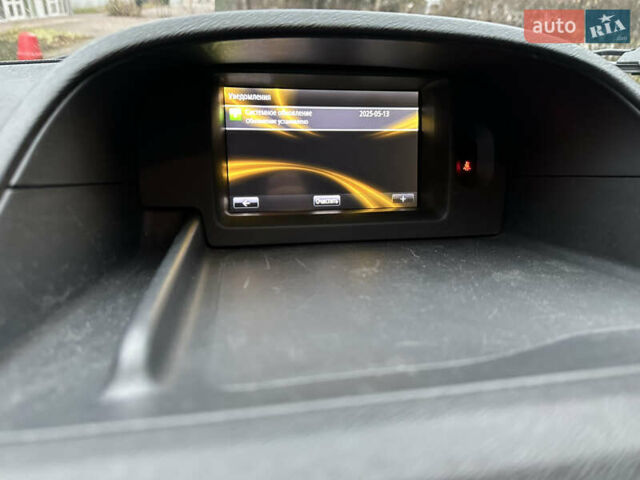 Білий Рено Кєнгу, об'ємом двигуна 1.5 л та пробігом 211 тис. км за 7999 $, фото 26 на Automoto.ua