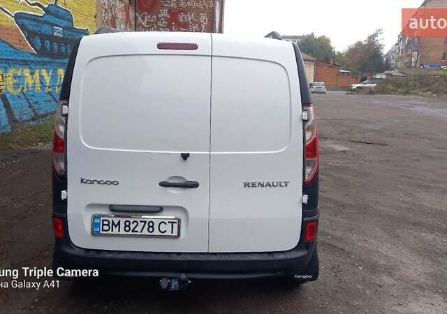 Белый Рено Кенгу, объемом двигателя 1.46 л и пробегом 276 тыс. км за 9000 $, фото 1 на Automoto.ua