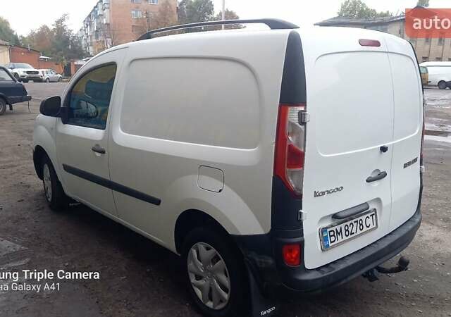 Белый Рено Кенгу, объемом двигателя 1.46 л и пробегом 276 тыс. км за 9000 $, фото 4 на Automoto.ua