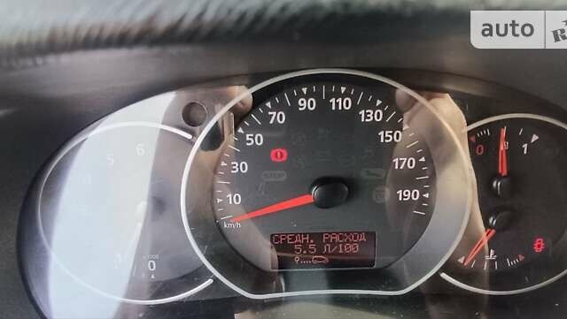 Білий Рено Кєнгу, об'ємом двигуна 1.46 л та пробігом 150 тис. км за 9199 $, фото 6 на Automoto.ua