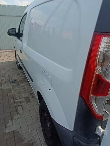 Білий Рено Кєнгу, об'ємом двигуна 1.46 л та пробігом 150 тис. км за 9199 $, фото 16 на Automoto.ua