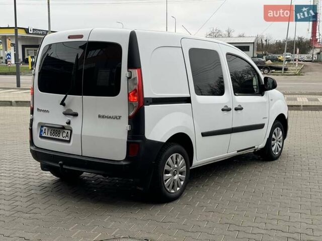 Белый Рено Кенгу, объемом двигателя 1.5 л и пробегом 205 тыс. км за 9600 $, фото 6 на Automoto.ua