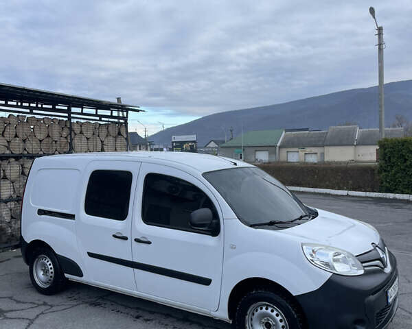 Белый Рено Кенгу, объемом двигателя 1.46 л и пробегом 161 тыс. км за 8200 $, фото 4 на Automoto.ua