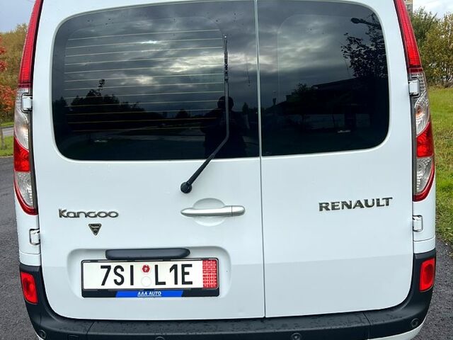Рено Кенгу 2018 в Львове на Automoto.ua Белый Рено Кенгу, объемом двигателя 1.5 л и пробегом 200 тыс. км за 12400 $, фото 2 на Automoto.ua