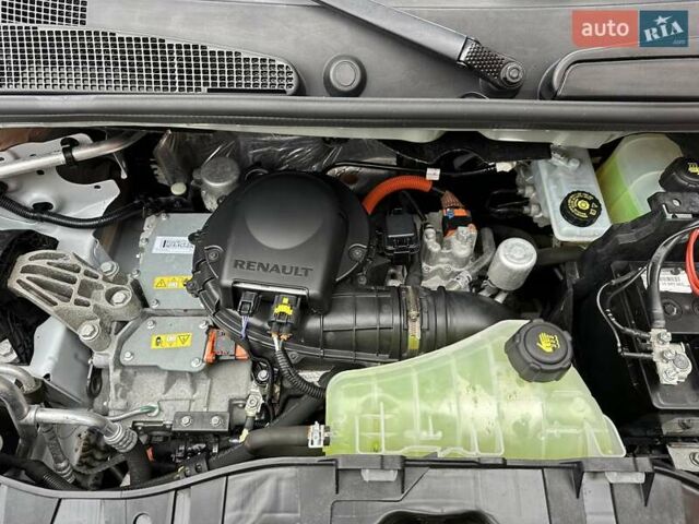 Белый Рено Кенгу, объемом двигателя 0 л и пробегом 25 тыс. км за 12400 $, фото 70 на Automoto.ua