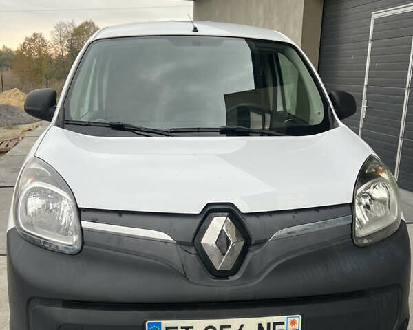 Рено Кєнгу 2018 у Луцьку на Automoto.ua Білий Рено Кєнгу, об'ємом двигуна 0 л та пробігом 20 тис. км за 9700 $, фото 11 на Automoto.ua