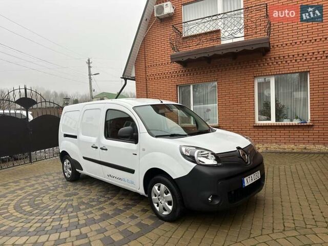 Белый Рено Кенгу, объемом двигателя 0 л и пробегом 25 тыс. км за 12400 $, фото 17 на Automoto.ua