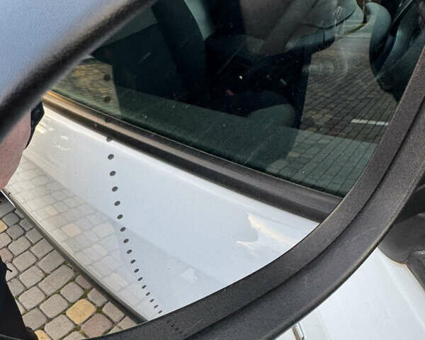 Білий Рено Кєнгу, об'ємом двигуна 0 л та пробігом 51 тис. км за 9800 $, фото 14 на Automoto.ua