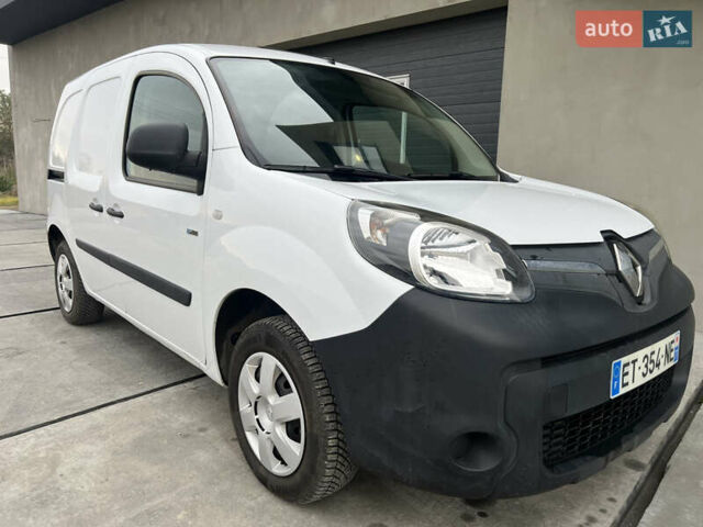 Рено Кєнгу 2018 у Луцьку на Automoto.ua Білий Рено Кєнгу, об'ємом двигуна 0 л та пробігом 20 тис. км за 9700 $, фото 10 на Automoto.ua