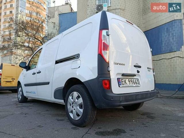 Белый Рено Кенгу, объемом двигателя 0 л и пробегом 27 тыс. км за 13100 $, фото 9 на Automoto.ua