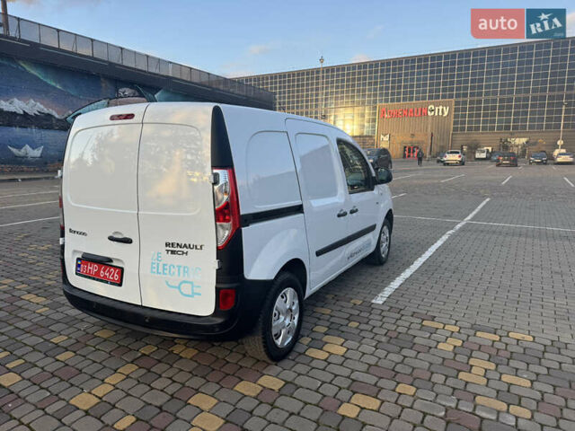 Білий Рено Кєнгу, об'ємом двигуна 0 л та пробігом 51 тис. км за 9800 $, фото 3 на Automoto.ua