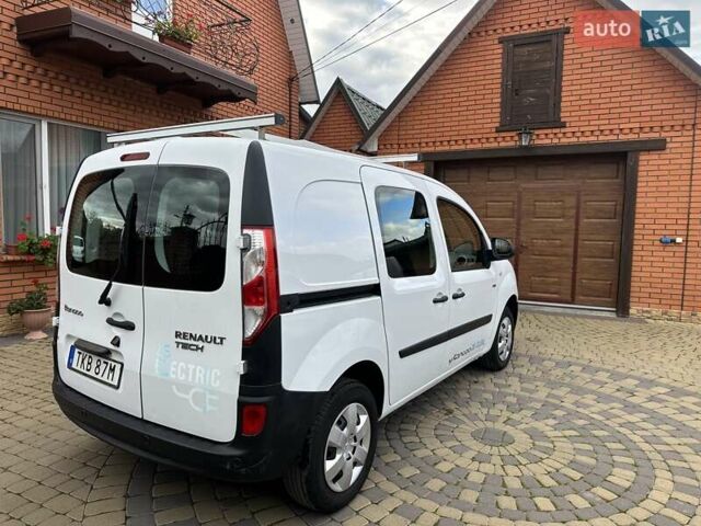 Білий Рено Кєнгу, об'ємом двигуна 0 л та пробігом 37 тис. км за 11700 $, фото 10 на Automoto.ua