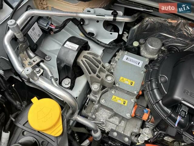 Білий Рено Кєнгу, об'ємом двигуна 0 л та пробігом 21 тис. км за 13400 $, фото 75 на Automoto.ua