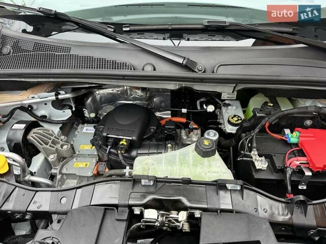 Білий Рено Кєнгу, об'ємом двигуна 0 л та пробігом 21 тис. км за 13400 $, фото 73 на Automoto.ua