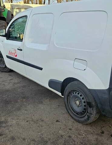 Білий Рено Кєнгу, об'ємом двигуна 1.46 л та пробігом 132 тис. км за 9500 $, фото 2 на Automoto.ua