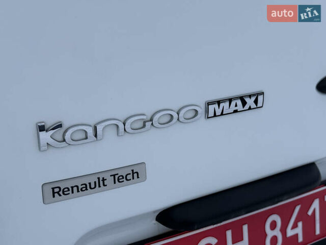 Белый Рено Кенгу, объемом двигателя 1.5 л и пробегом 212 тыс. км за 12999 $, фото 55 на Automoto.ua