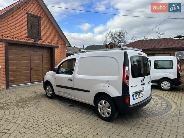 Білий Рено Кєнгу, об'ємом двигуна 0 л та пробігом 37 тис. км за 11700 $, фото 6 на Automoto.ua