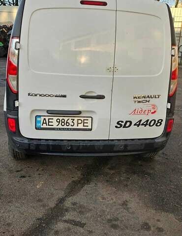 Білий Рено Кєнгу, об'ємом двигуна 1.46 л та пробігом 132 тис. км за 9500 $, фото 1 на Automoto.ua