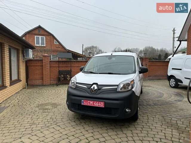 Білий Рено Кєнгу, об'ємом двигуна 0 л та пробігом 21 тис. км за 13400 $, фото 4 на Automoto.ua