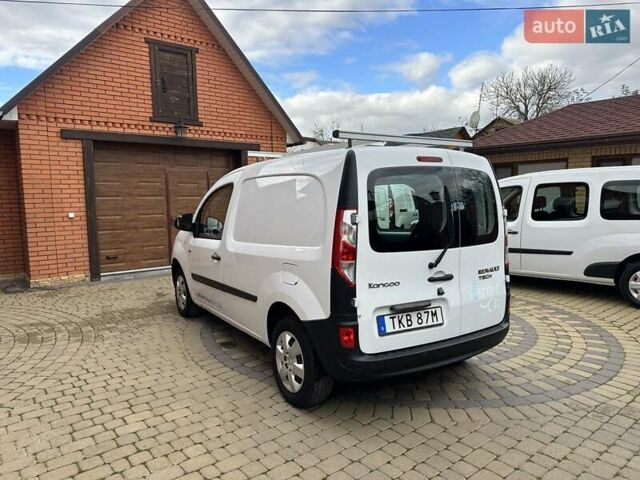 Білий Рено Кєнгу, об'ємом двигуна 0 л та пробігом 37 тис. км за 11700 $, фото 7 на Automoto.ua