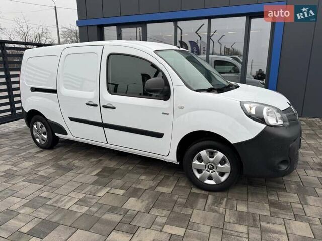 Білий Рено Кєнгу, об'ємом двигуна 0 л та пробігом 47 тис. км за 10900 $, фото 6 на Automoto.ua