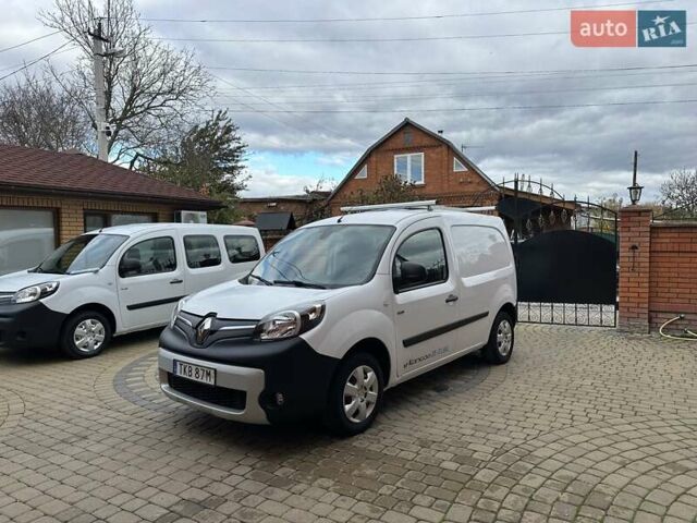 Білий Рено Кєнгу, об'ємом двигуна 0 л та пробігом 37 тис. км за 11700 $, фото 5 на Automoto.ua