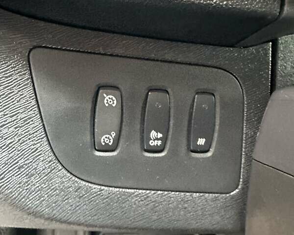 Білий Рено Кєнгу, об'ємом двигуна 0 л та пробігом 21 тис. км за 13400 $, фото 32 на Automoto.ua