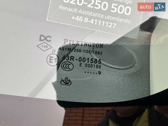 Білий Рено Кєнгу, об'ємом двигуна 0 л та пробігом 21 тис. км за 13400 $, фото 16 на Automoto.ua