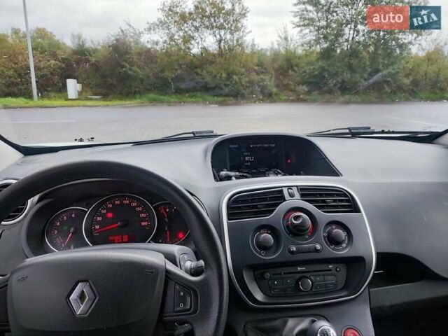 Рено Кенгу 2020 в Коломые на Automoto.ua Белый Рено Кенгу, объемом двигателя 0 л и пробегом 185 тыс. км за 11800 $, фото 1 на Automoto.ua