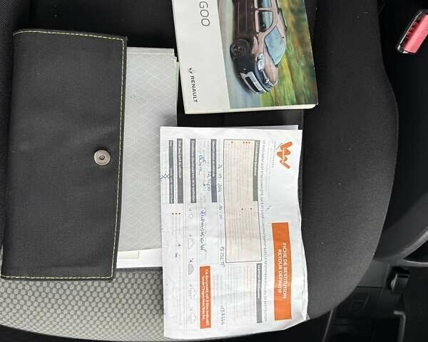 Белый Рено Кенгу, объемом двигателя 15 л и пробегом 195 тыс. км за 11500 $, фото 21 на Automoto.ua