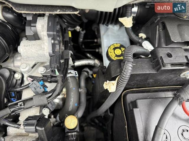 Белый Рено Кенгу, объемом двигателя 15 л и пробегом 195 тыс. км за 11500 $, фото 37 на Automoto.ua