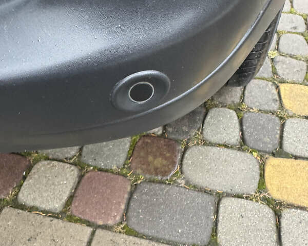 Белый Рено Кенгу, объемом двигателя 0 л и пробегом 26 тыс. км за 12700 $, фото 11 на Automoto.ua