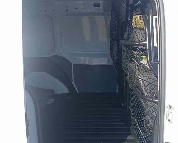 Белый Рено Кенгу, объемом двигателя 0 л и пробегом 4 тыс. км за 13300 $, фото 11 на Automoto.ua