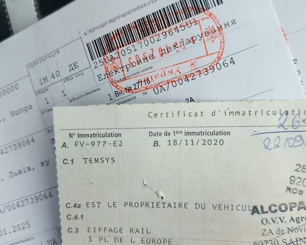 Белый Рено Кенгу, объемом двигателя 1.5 л и пробегом 187 тыс. км за 10900 $, фото 52 на Automoto.ua