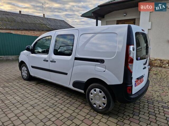 Белый Рено Кенгу, объемом двигателя 1.5 л и пробегом 207 тыс. км за 10800 $, фото 11 на Automoto.ua