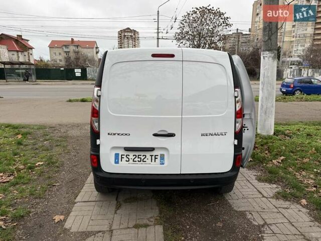 Белый Рено Кенгу, объемом двигателя 15 л и пробегом 195 тыс. км за 11500 $, фото 33 на Automoto.ua