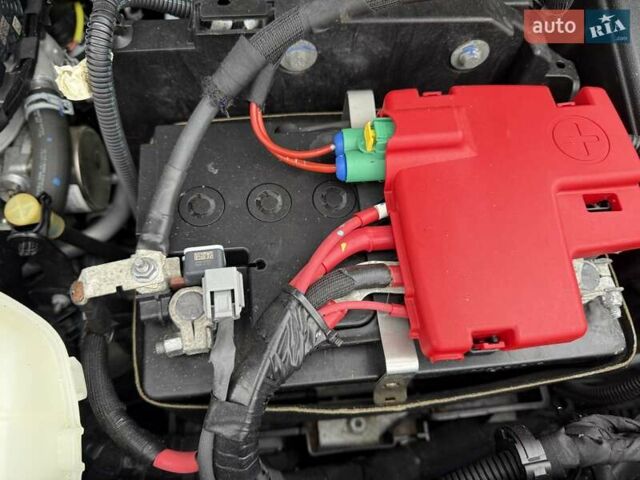 Белый Рено Кенгу, объемом двигателя 15 л и пробегом 195 тыс. км за 11500 $, фото 38 на Automoto.ua