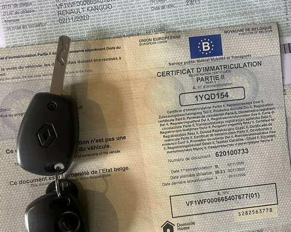 Белый Рено Кенгу, объемом двигателя 1.5 л и пробегом 89 тыс. км за 11000 $, фото 14 на Automoto.ua