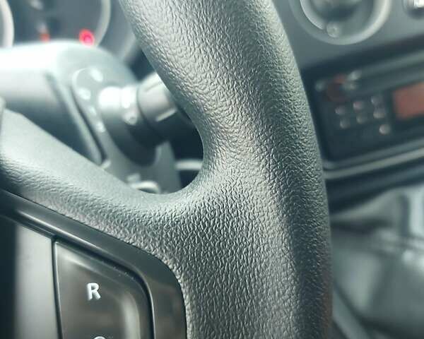 Белый Рено Кенгу, объемом двигателя 1.5 л и пробегом 187 тыс. км за 10900 $, фото 33 на Automoto.ua