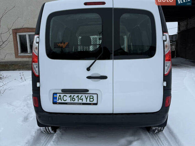 Білий Рено Кєнгу, об'ємом двигуна 0 л та пробігом 34 тис. км за 12800 $, фото 13 на Automoto.ua