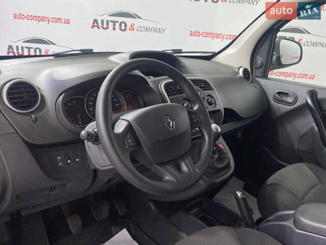 Белый Рено Кенгу, объемом двигателя 1.5 л и пробегом 166 тыс. км за 12250 $, фото 9 на Automoto.ua