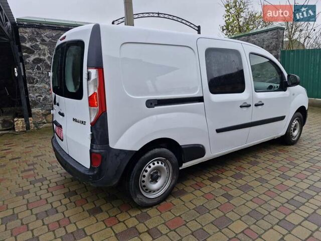 Белый Рено Кенгу, объемом двигателя 1.46 л и пробегом 69 тыс. км за 12300 $, фото 8 на Automoto.ua