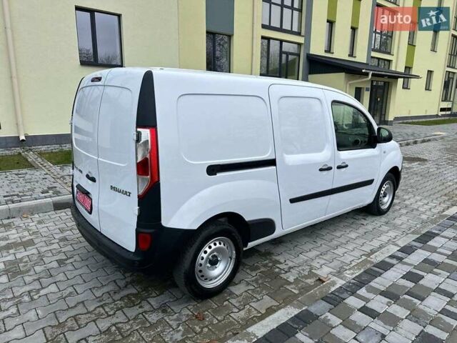 Білий Рено Кєнгу, об'ємом двигуна 1.5 л та пробігом 148 тис. км за 13397 $, фото 8 на Automoto.ua